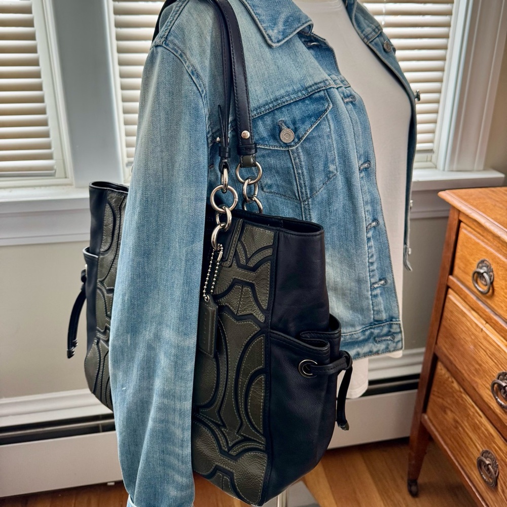 SOLD Coach Colette Signature Overlay Leather Tote – Olive & Black (16449) - Picture 14 of 17